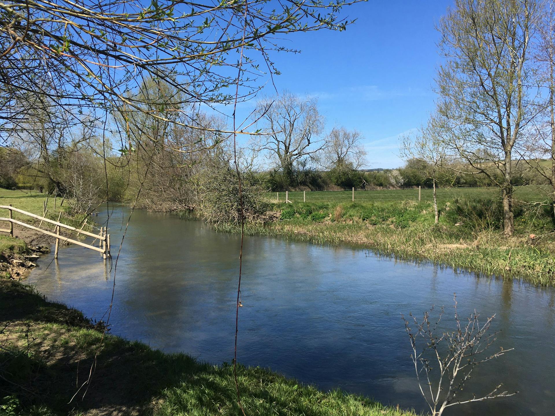 <p>The River Windrush is a tributary of the River Thames in central England. It rises near Snowshill in Gloucestershire and flows south east for about 65 km (40 mi) via Burford and Witney to meet the Thames at Newbridge in Oxfordshire. </p><p><br></p><p>The river gives its name to the village of Windrush in Gloucestershire, and also to the ship HMT Empire Windrush, which carried the first large group of postwar immigrants from the Caribbean to the UK in 1948. </p><p><br></p><p>The river is known for its scenic beauty and historical significance, as well as its wildlife and water quality.</p>