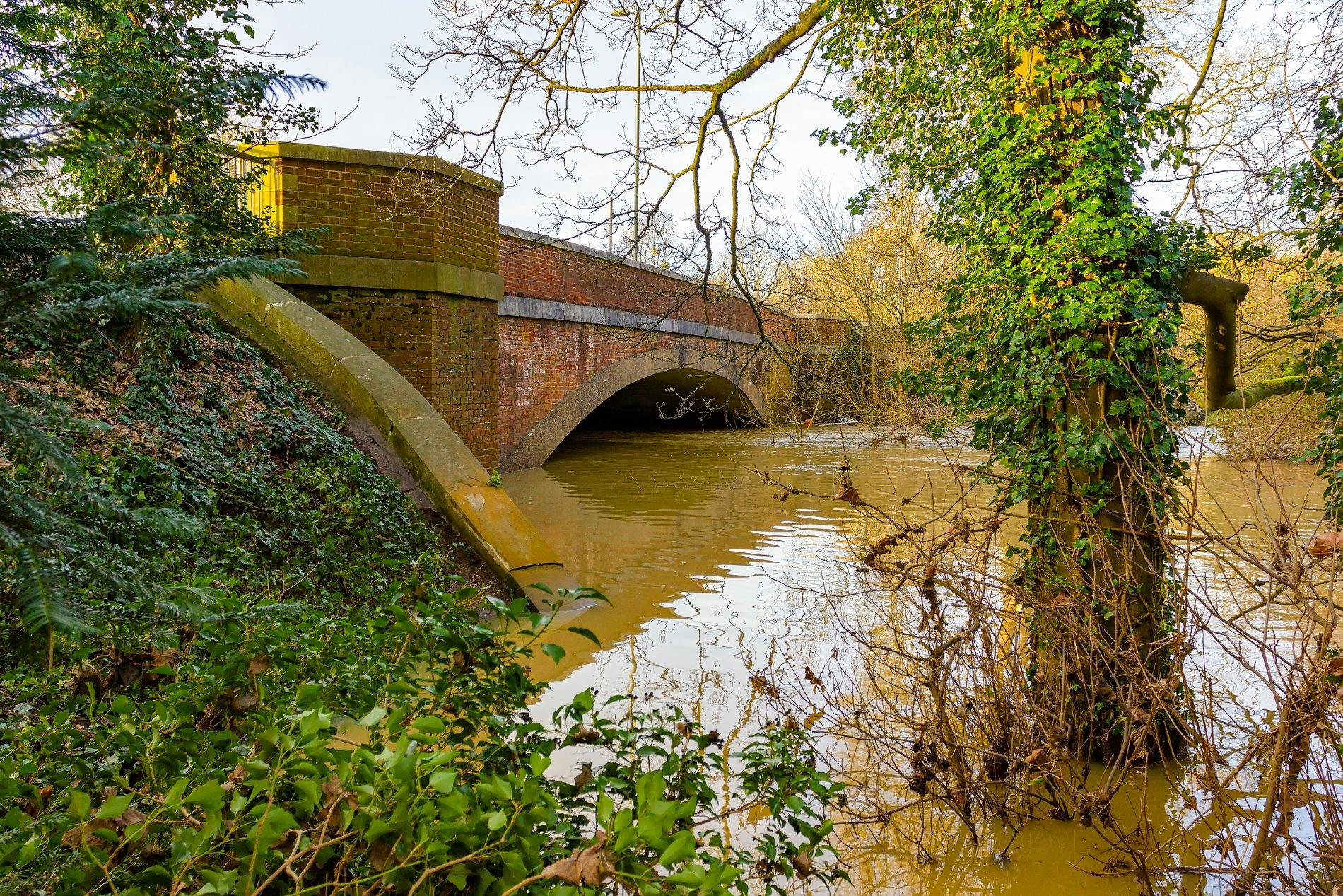 <p>There are four medieval bridges along the River Windrush, which is a tributary of the River Thames in central England. </p><p><br></p><p>These bridges are located in the towns of Bourton-on-the-Water, Windrush, Burford, and Newbridge. </p><p><br></p><p>They were built in the 15th century and later widened or restored. The bridges are part of the historic and scenic charm of the river and the surrounding villages.</p>