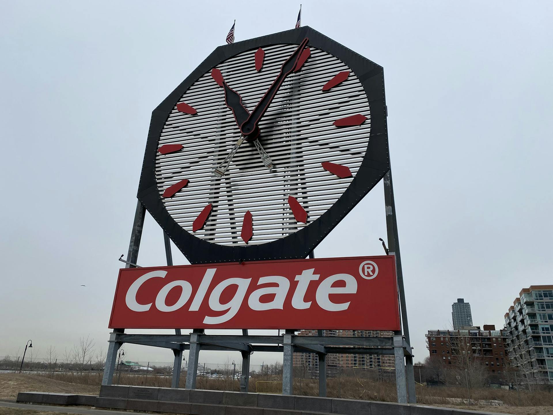 Colgate Clock, Clarksville